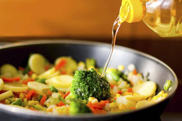 The best & most informative guide on: Best oil for cooking in India